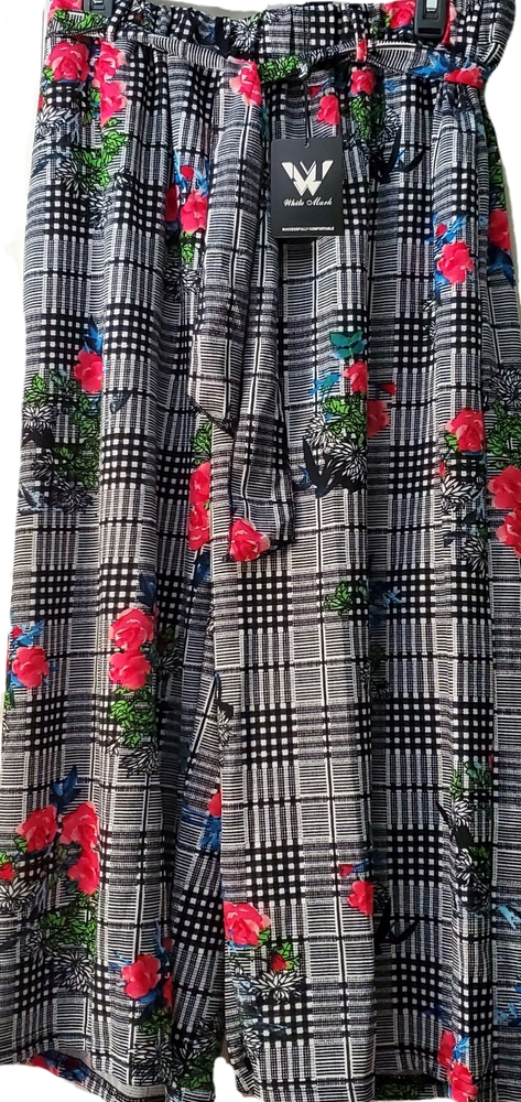 Brand new Plus Size White Mark Gaucho Pants